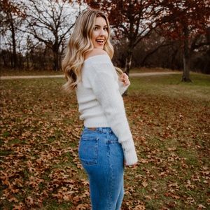 Dex Ivory Twist Front V-Neck Long Sleeve Pullover Sweater